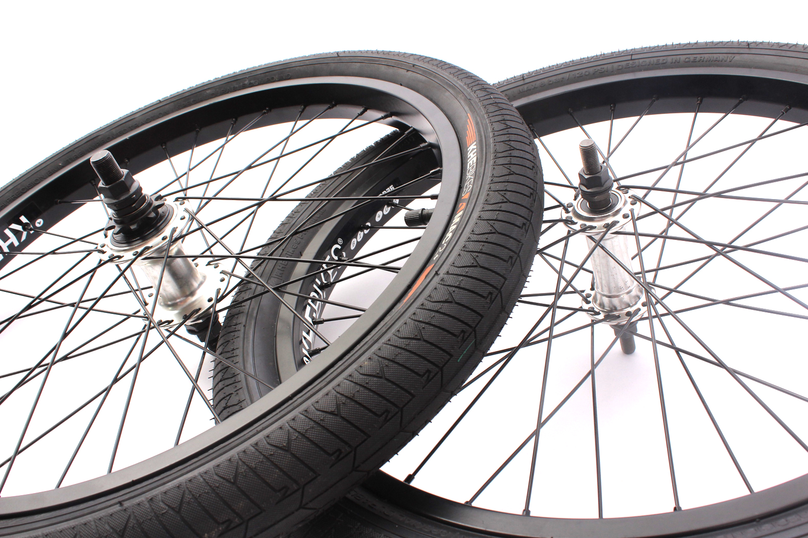 BMX wheelset including KHE MAC2 20 inch tires 14mm / 10mm S/B BMX wheelset including KHE MAC2 20 inch tires 14mm / 10mm S/B