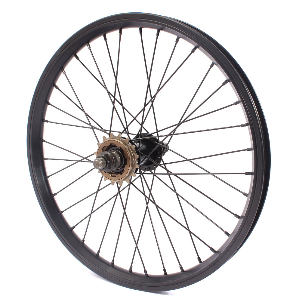 Hinterrad mit 36 Speichen und  28mm breiter Felge in Schwarz